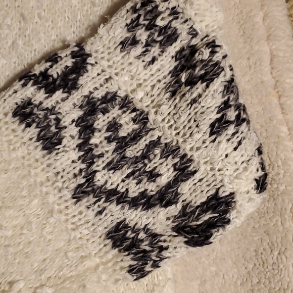 Anthropologie Sweater - Picture 3 of 5